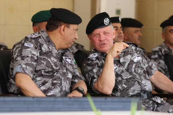 اللواء الحواتمة يكتب في يوم ميلاد القائد نتمسك بالرؤى ونستذكر الإنجاز