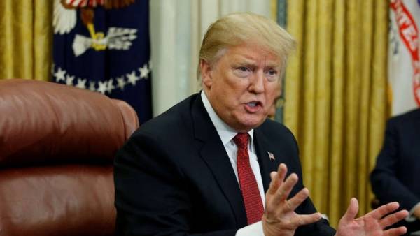 ترامب: بيلوسي سيئة وعنيدة للغاية