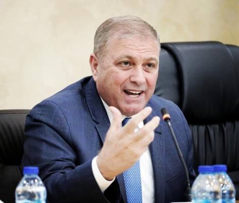 عطية يطالب الحكومة بمعرفة الترتيبات المتعلقة بتصدير الكهرباء