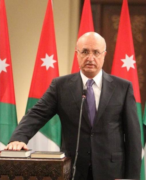 كيف اخترق مطيع منير عويس ؟؟