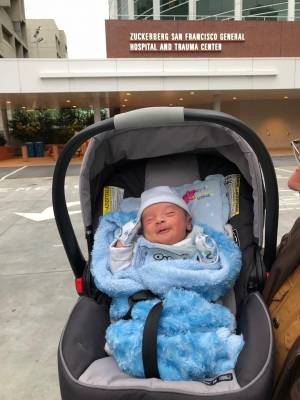 شكرا لك دكتورة بريسيلا تشان! أنت إنسانة عظيمة تقفين جنبا إل جنب مع رجل بحق عظيم: إنه زوجك مارك زكربيرغ