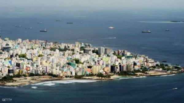 اعتقال رئيس سابق بتهمة غسيل الأموال