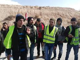 متعطلون عن العمل في الكرك يبدأون مسيرة إلى عمان  صور