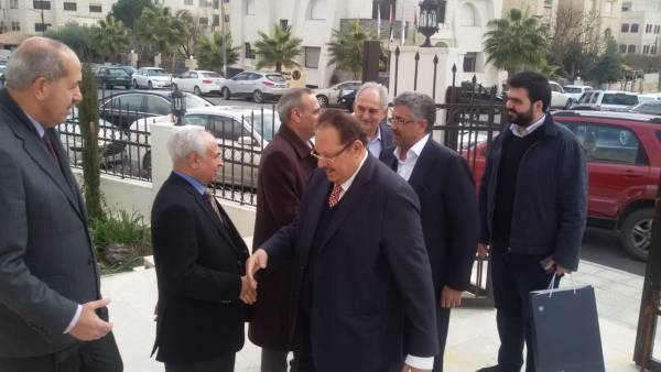 الرئيس اليمني السابق يزور الأردنية للعلوم والثقافة