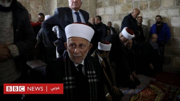 إسرائيل تعتقل رئيس مجلس الأوقاف الإسلامية عبد العظيم سلهب ونائبه ناجح بكيرات في القدس