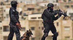 القبض على متعاطي مخدرات في احدى مدارس الرمثا