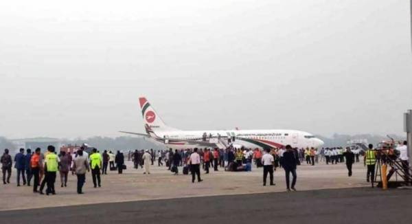 محاولة خطف طائرة متجهة إلى دبي.. وإجلاء ركابها بسلام