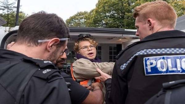 ملكة جمال تدخل السجن مدى الحياة! (صورة)