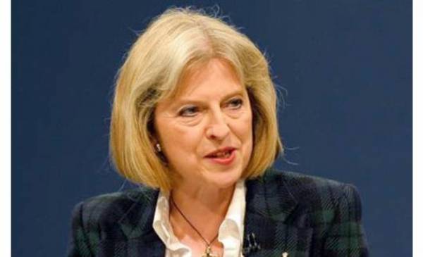 ماي تقترح على البرلمان التصويت لتأجيل بريكست