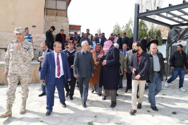 بتوجيهات ملكية، العيسوي يزور الطفيلة لمتابعة احتياجات أبناء وبنات المحافظة