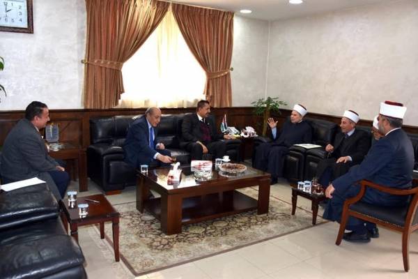 الدكتور معن القطامين يلتقي أسرة  الشرق الأوسط للحديث عن الريادة والابتكار