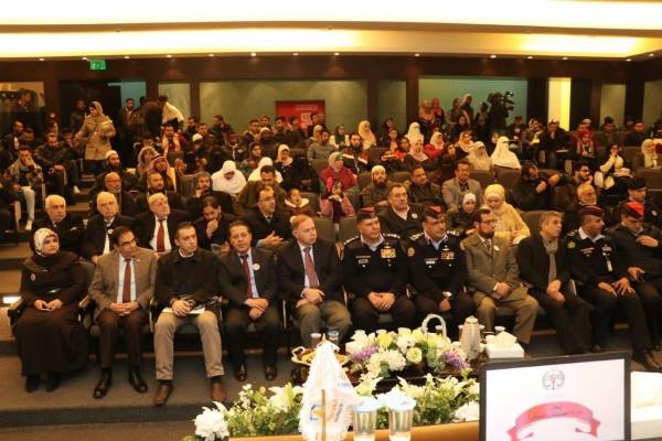 إطلاق مبادرة عينك على الوطن في عمان العربية لتكريس شراكة تعزيز المنظومة الامنية الشاملة