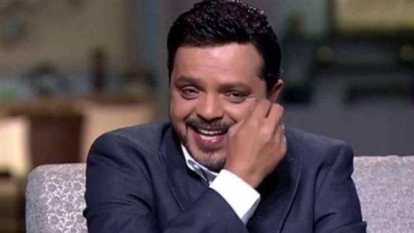 محمد هنيدي يلجأ للفوتوشوب ويخدع متابعيه