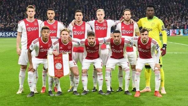 أياكس يضع آماله على مهندسه المغربي لقلب الطاولة على الريال