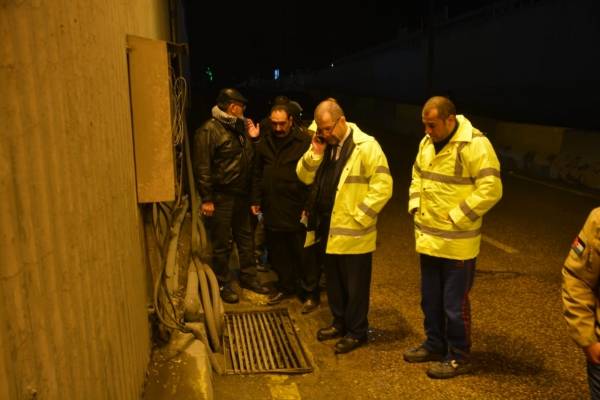 ابو السكر : الزرقاء بخير ولا حالات غرق او إغلاق طرق ..