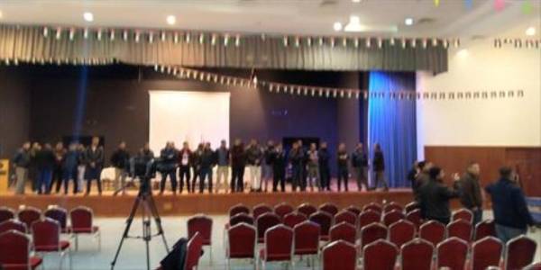 المتعطلون عن العمل في معان يرفضون لقاء الوفد الحكومي