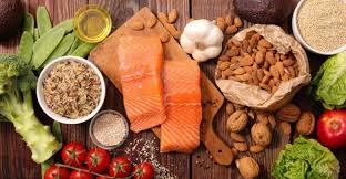 إن بلغت الخمسين.. لا تبتعد أبدا عن تلك الأطعمة