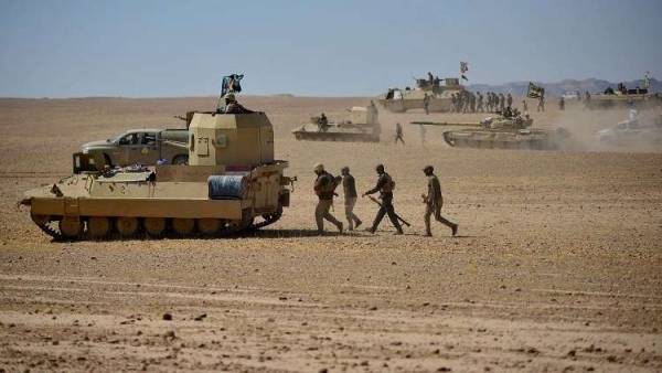 القوات العراقية تعيد (9) أطفال وامرأة اختطفهم داعش في سوريا