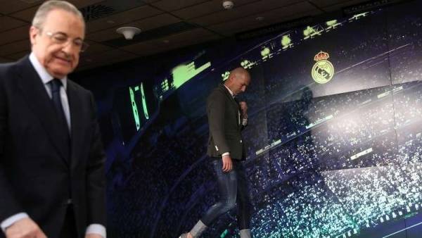 بيريز ينوي التعاقد مع نجمين عالميين بعد عودة زيدان