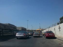 استنفار للاجهزة الامنية بالقرب من دوار الجمرك بعد العثور على صندوق ذخيرة