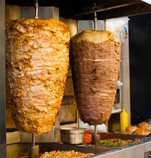 تصريحات  فواز الزعبي  عن الدجاج الفاسد شبيهة بسيخ الشاورما بدون بصل