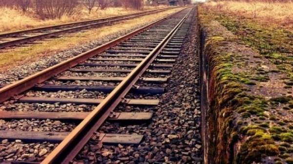 هل سيتصدى الوزير انمار الخصاونة للمتنفذ الذي باع سكة قطار الحمة بثمن بخس ..؟؟