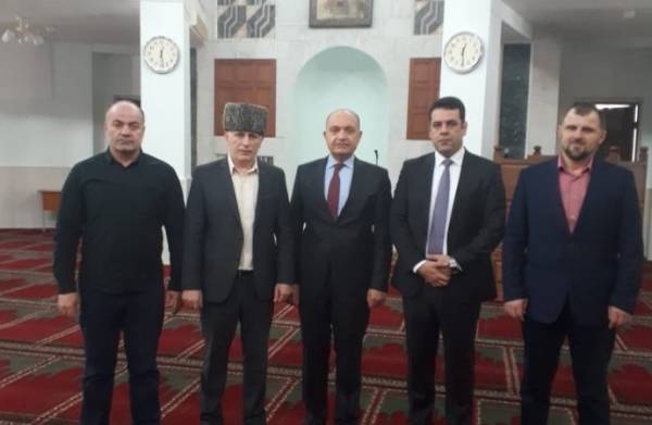 السفير العضايلة يبحث سبل التعاون مع جمهورية الاديغيا