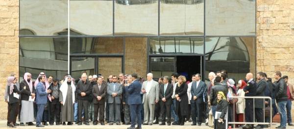 وقفة في عمان العربية تدين الارهاب