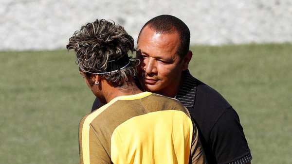 والد نيمار يكشف حقيقة انتقال نجله لصفوف ريال مدريد