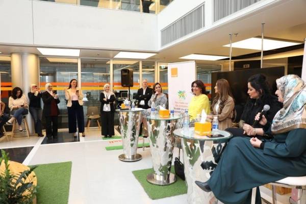 تأكيداً على دورها في بناء المجتمع  Orange  الأردن تحتفي بعيد الأم ويوم المرأة العالمي