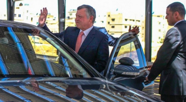 الملك يغادر أرض الوطن في جولة تشمل المغرب وإيطاليا وفرنسا وتونس