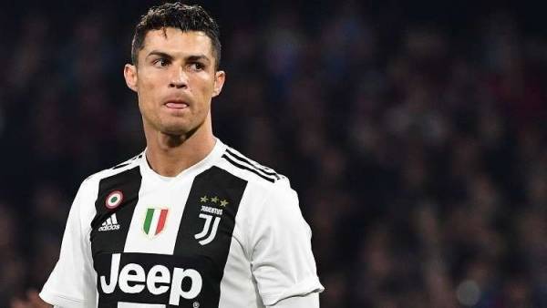 رونالدو في برشلونة!