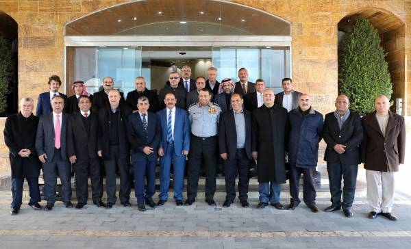 المتقاعدون العسكريون : وقفات مشرفة لجلالة الملك في دفاعه عن القدس