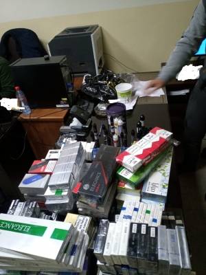 عوني مطيع بالسجن  وتهريب  الدخان  على وذنوا فمن المسؤول