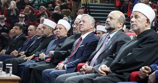 الملك يرعى الاحتفال بذكرى الإسراء والمعراج..