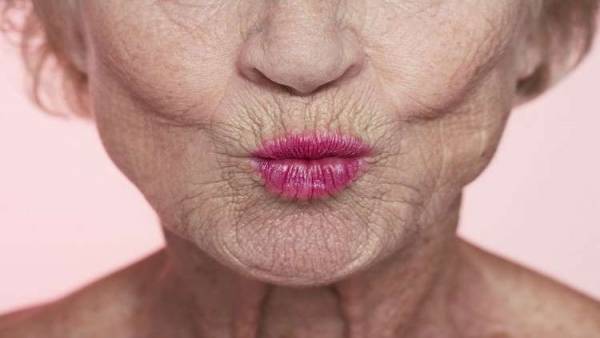 وداعا للتجاعيد.. اكتشاف يوقف شيخوخة البشرة!