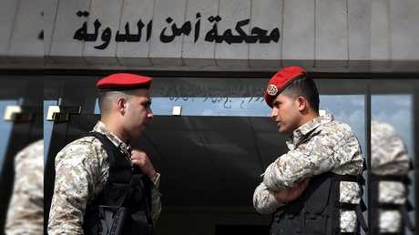 بعد نقل الحمود إلى المستشفى.. أمن الدولة تؤجل النظر بقضية الدخان