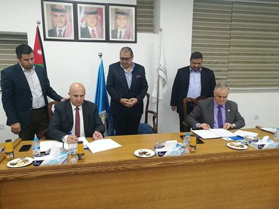 العين الكباريتي يرعى اتفاقية تفاهم بين جامعة الحسين بن طلال والعقبه للتكنولوجيا لدعم كافة البرامج التعليميه بينهما .