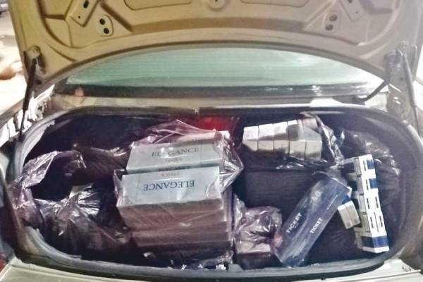 تراجع إيرادات الحكومة بفعل التهريب غير المنضبط للسجائر