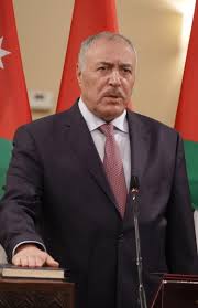 دعم ومؤازرة من التيار النقابي المهني للأطباء لمعالي وزير الصحة