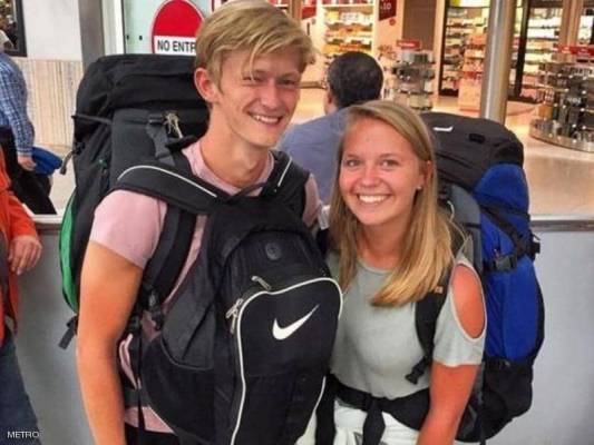 الغيرة القاتلة.. مزق جسدها بـ100 طعنة