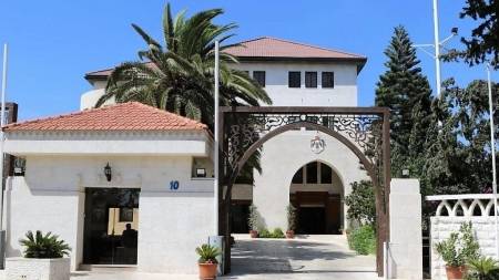 تعيينات وإحلات على التقاعد وانهاء خدمات موظفين ـ ( اسمـاء)