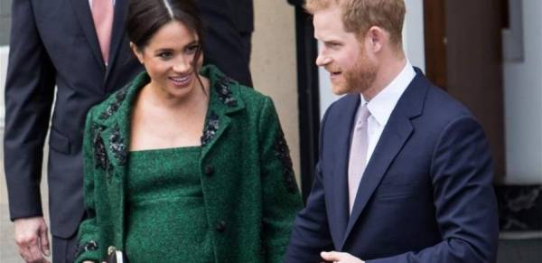 ما هي أكثر 8 هدايا ذات مغزى حصلت عليها ميغان ماركل لطفلها المنتظر؟