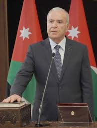 المعاني نقدر الجامعات اللبنانية التي خرجت الكثير من الرعيل الاول