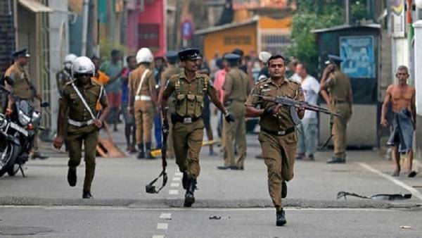 اعتقال 20 مشبوها على ذمة تفجيرات سريلانكا