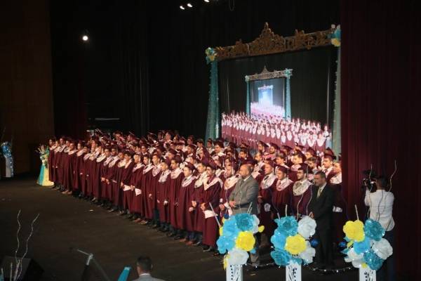 مدارس النظم الحديثة تحتفل بتخريج طلاب الفوج الرابع عشر