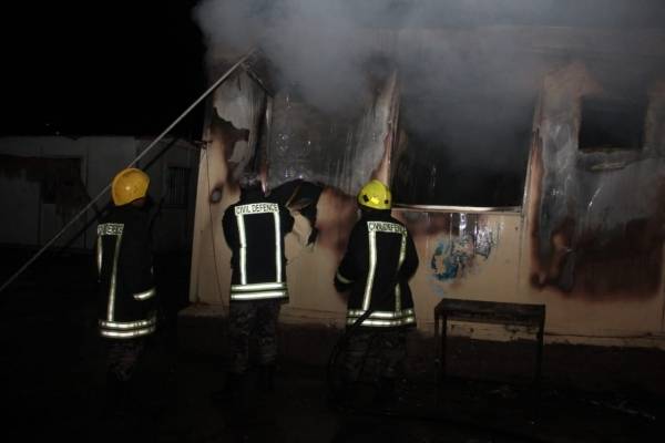 اصابة شخصين باحتراق فندق في اربد !!