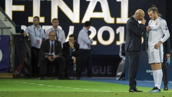 وكيل الويلزي بيل يرد على زيدان