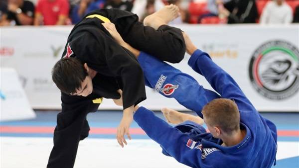 لاعب اردني يحقق فوزا مهما في لعبة ( الجوجيتسو )