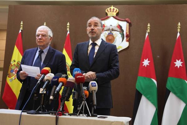 الصفدي يلتقي وزير الشؤون الخارجية والاتحاد الأوروبي الإسباني